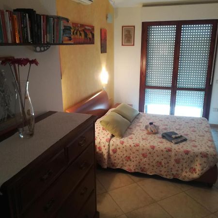 La Casa Di Eledo Villa La Maddalena  Buitenkant foto