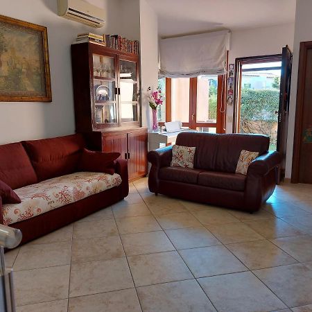 La Casa Di Eledo Villa La Maddalena  Buitenkant foto