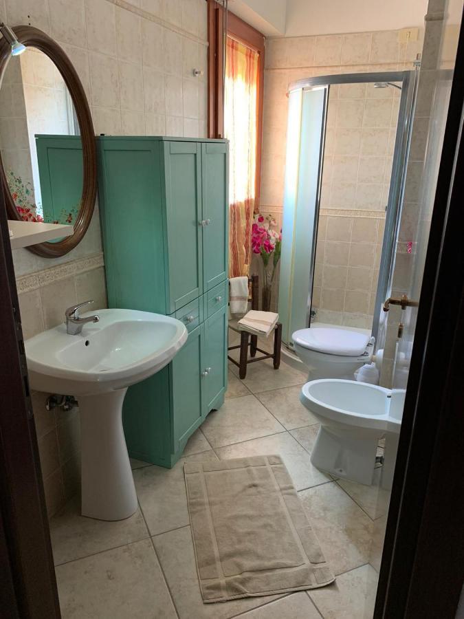 La Casa Di Eledo Villa La Maddalena  Buitenkant foto