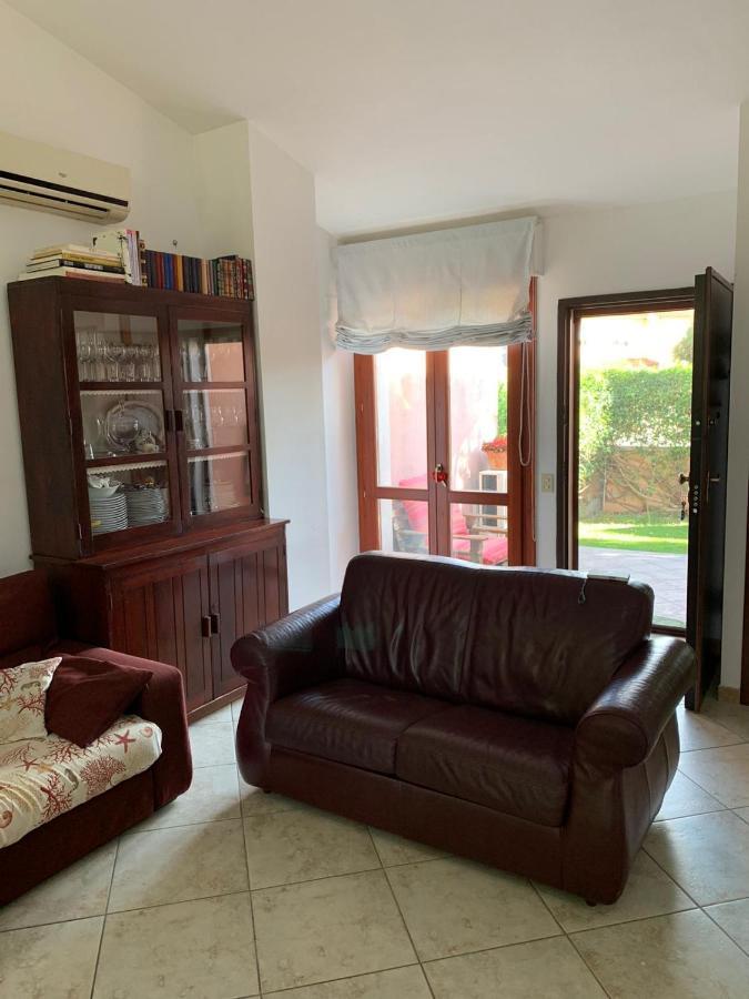 La Casa Di Eledo Villa La Maddalena  Buitenkant foto