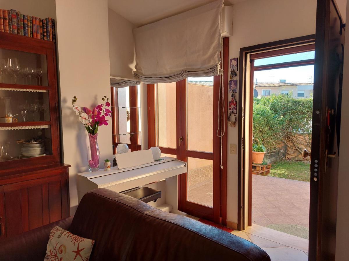 La Casa Di Eledo Villa La Maddalena  Buitenkant foto