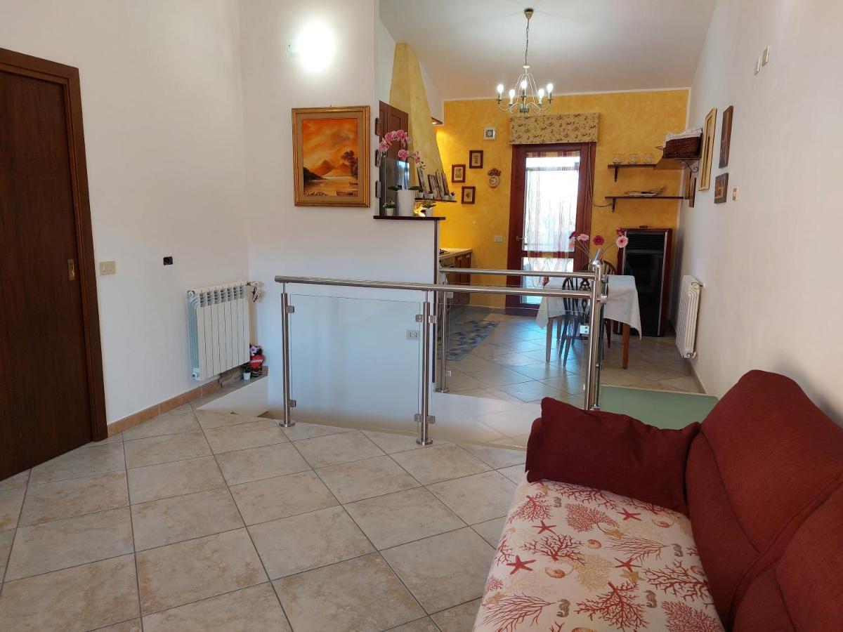 La Casa Di Eledo Villa La Maddalena  Buitenkant foto